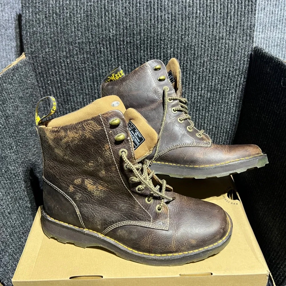 Dr Martens Niel Greenland Boots Mens 12 Brown Distressed Leather Lace Up Grunge